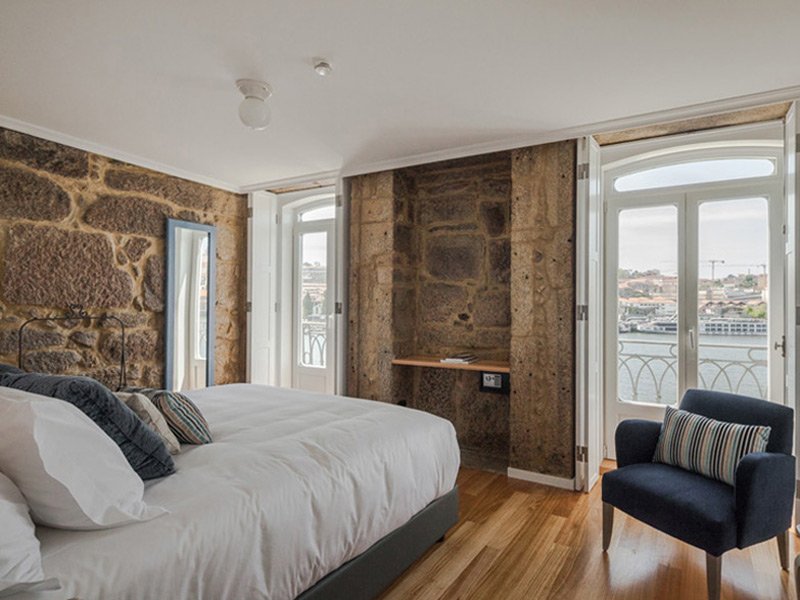 5-River-House-Douro-Porto-Portugal-Charming-Hotel-Bed-and-Breakfast-Room