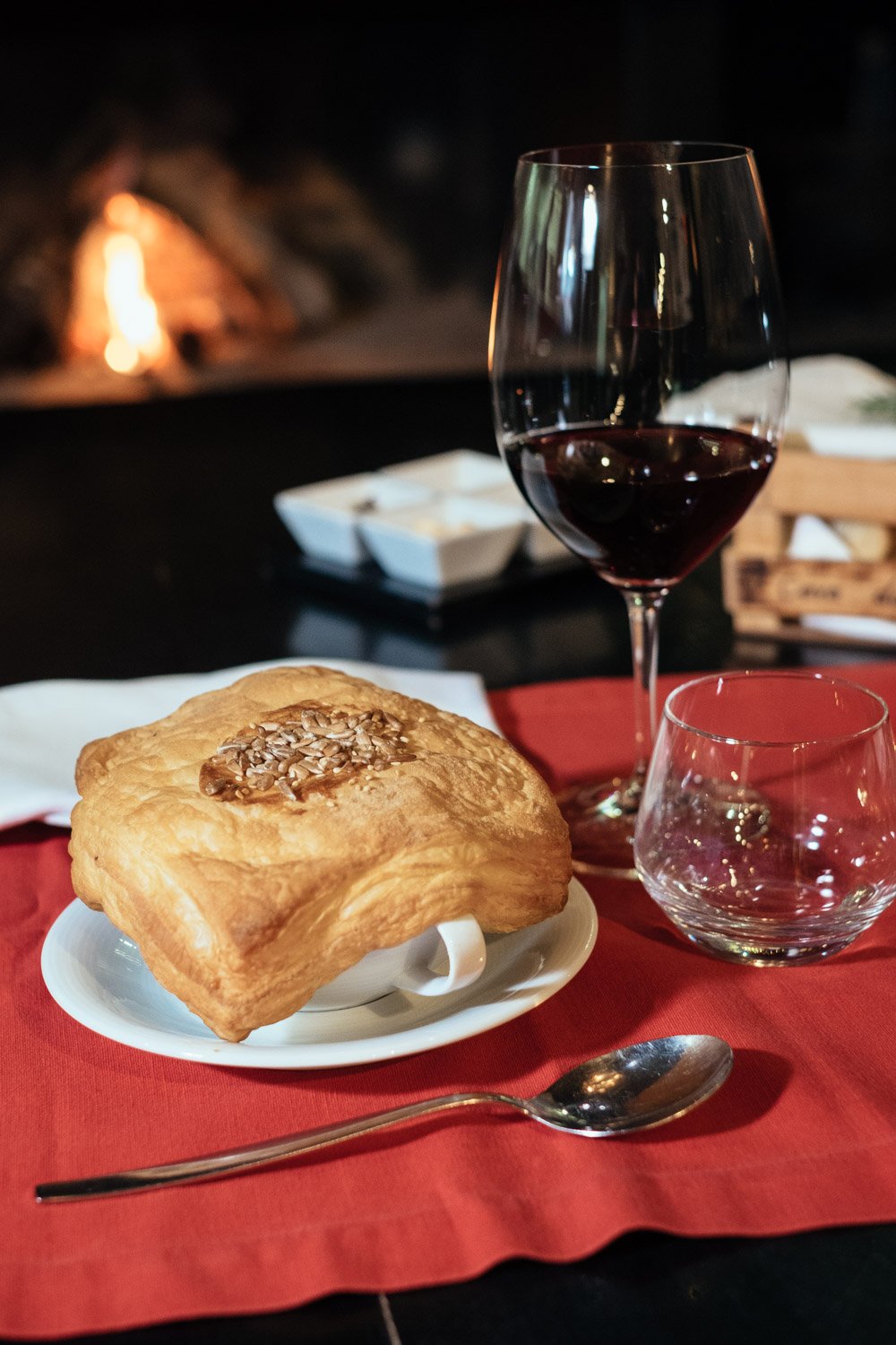 Serra da Estrela - Linhares da Beira - Restaurante Cova da Loba